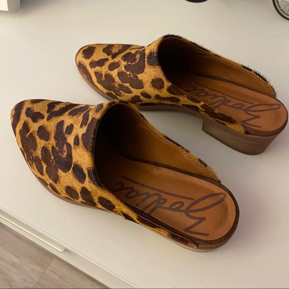 Zodiac Animal Print Mules Shoes - Picture 4 of 15